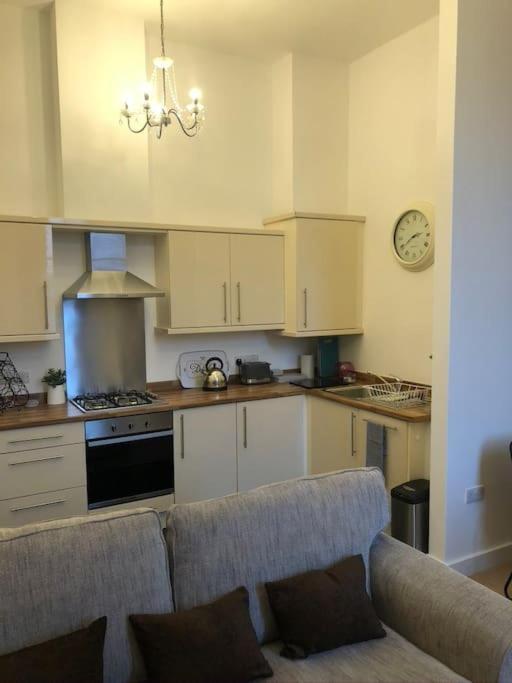 Fusilier Apartment Wrexham City Bagian luar foto